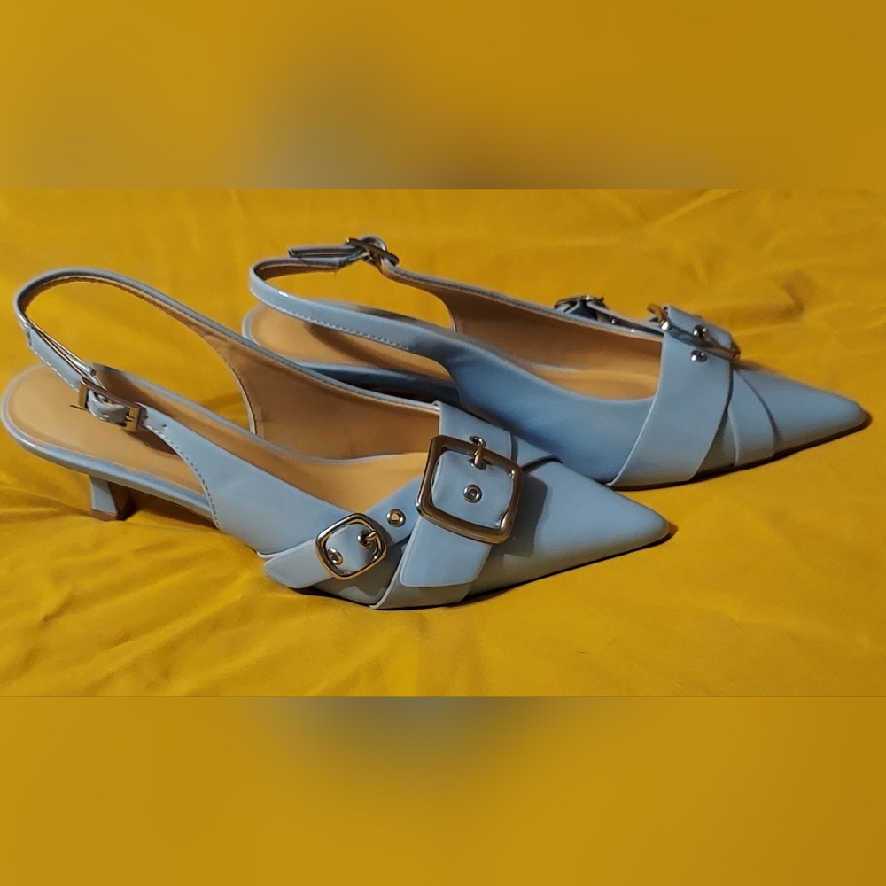 Soda Light Blue Kitten Heels Size 7
